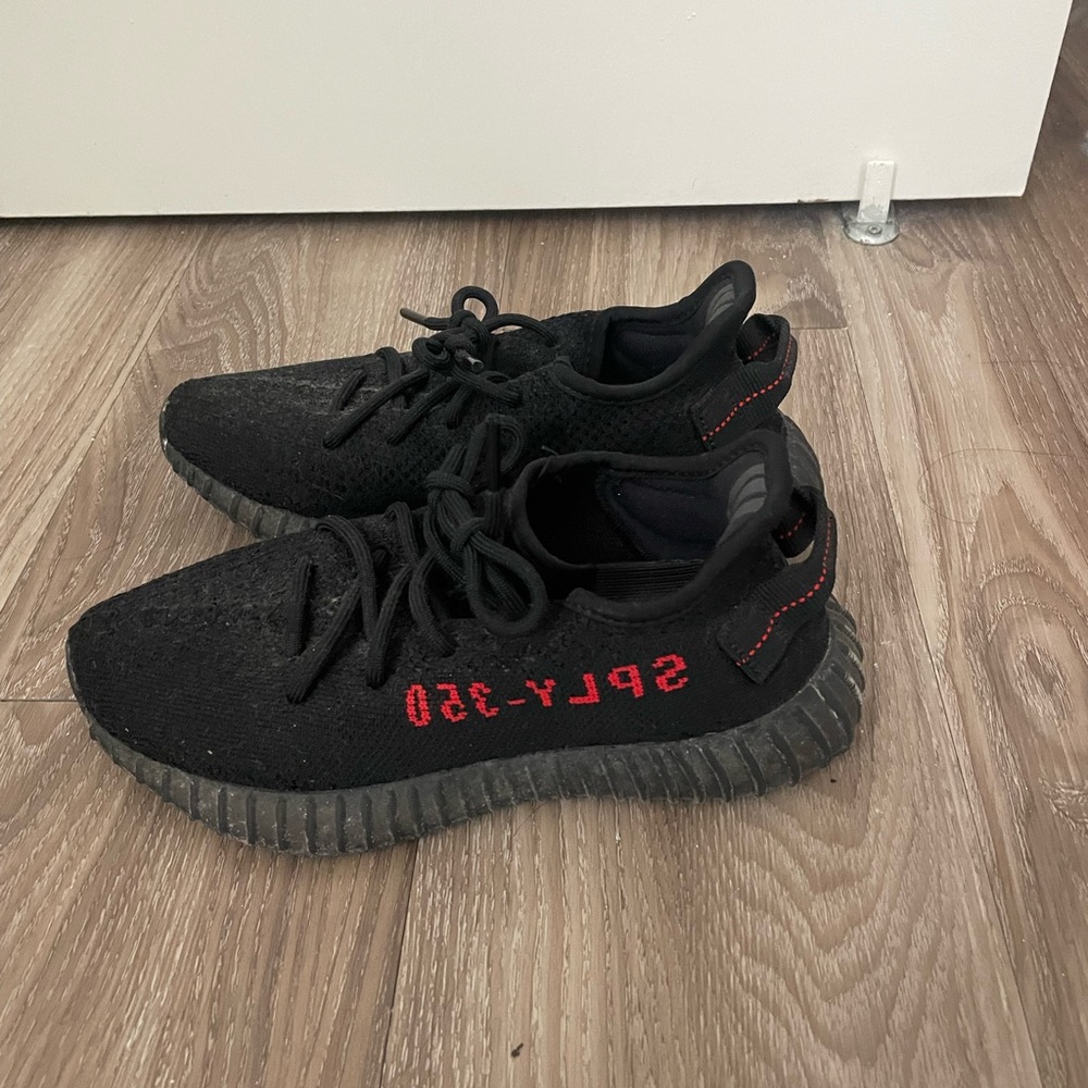 Black yezzys